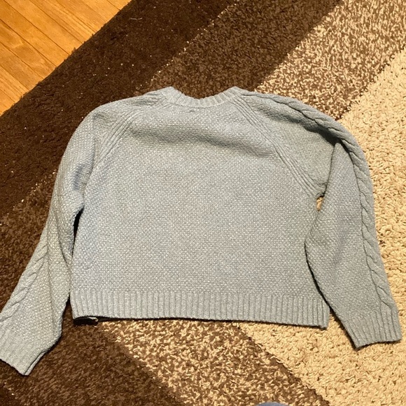 Roots Light Blue Cable crop Knit Sweater - Picture 6 of 6